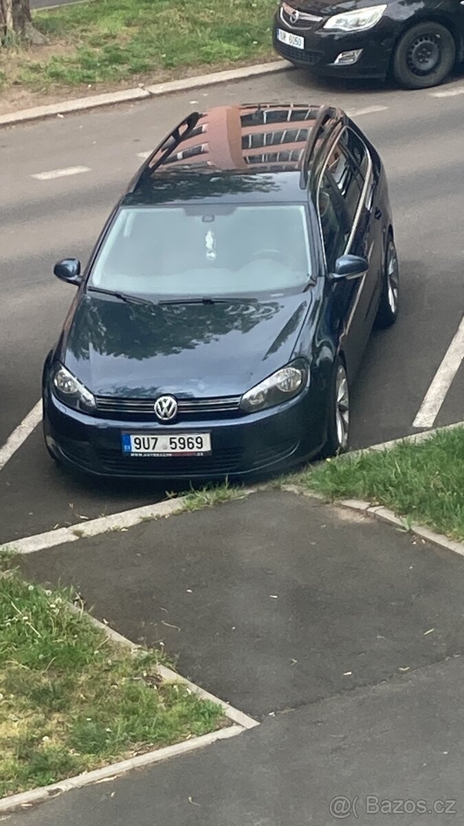 Volkswagen Golf VI variant