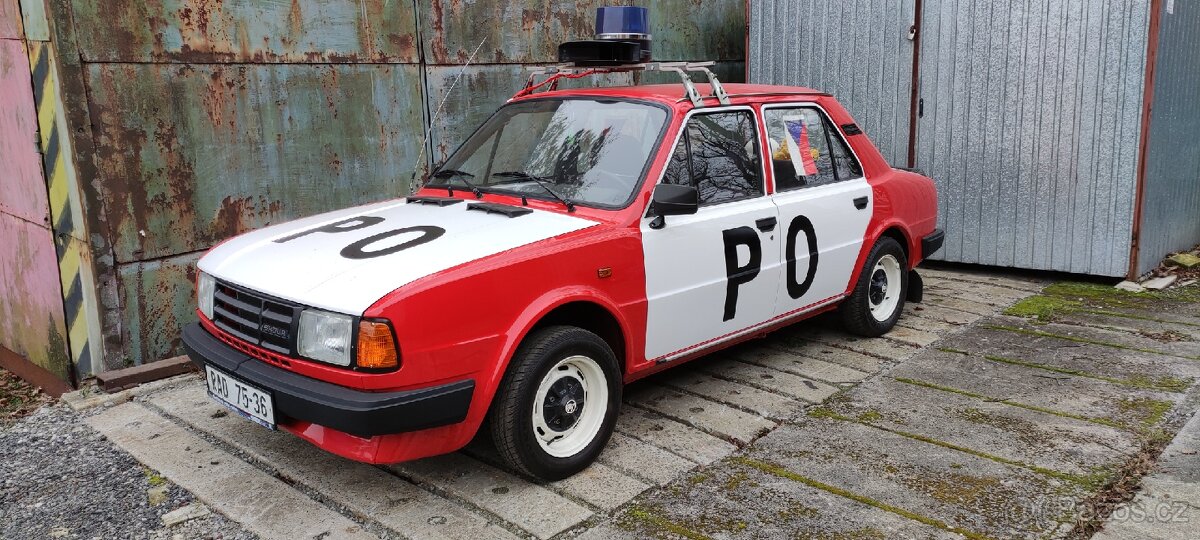 Škoda 120L