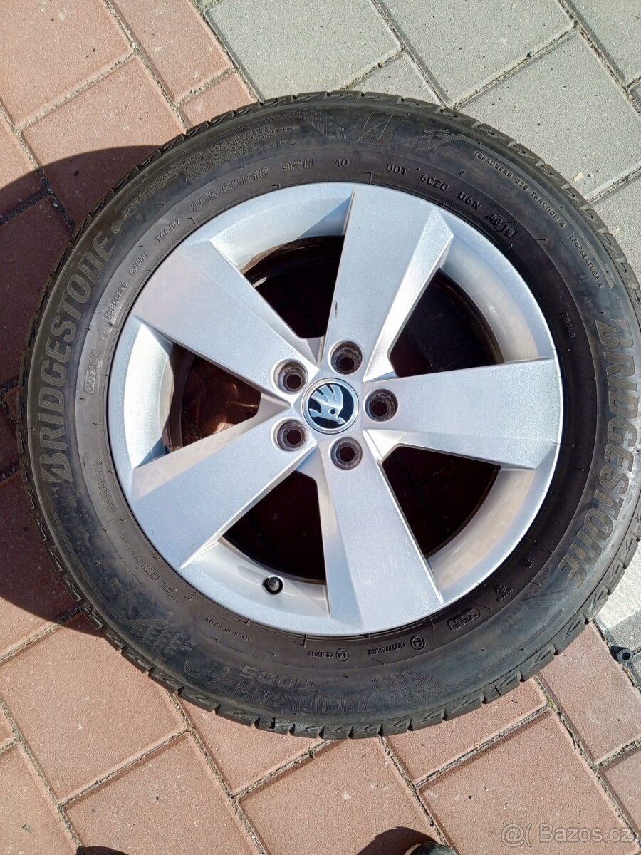 Pneumatiky s disky pro Škoda Kamiq