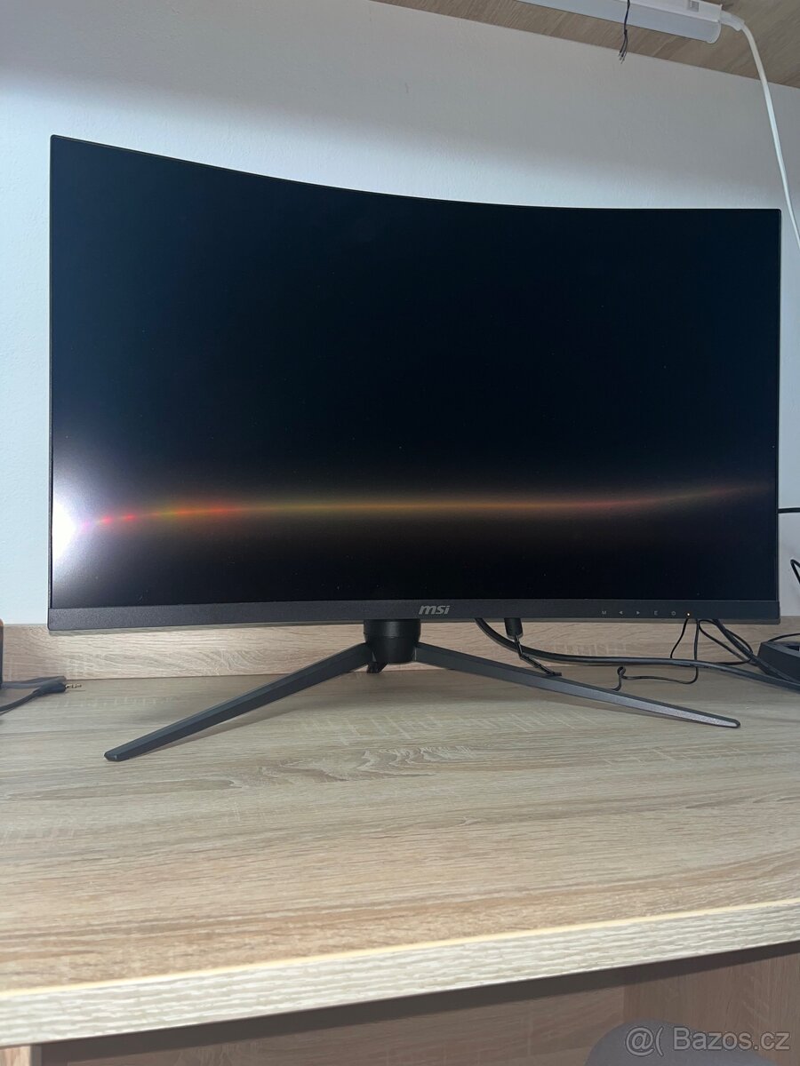 Herní monitor - 27" MSI G271CQP E2
