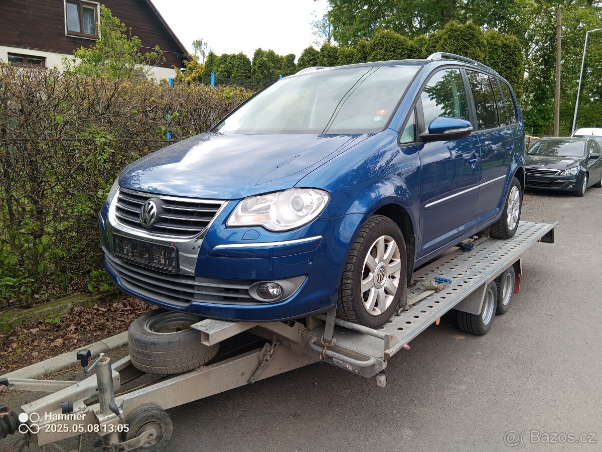 VW Touran 2009 1.4 TSI 200.000 km xenony