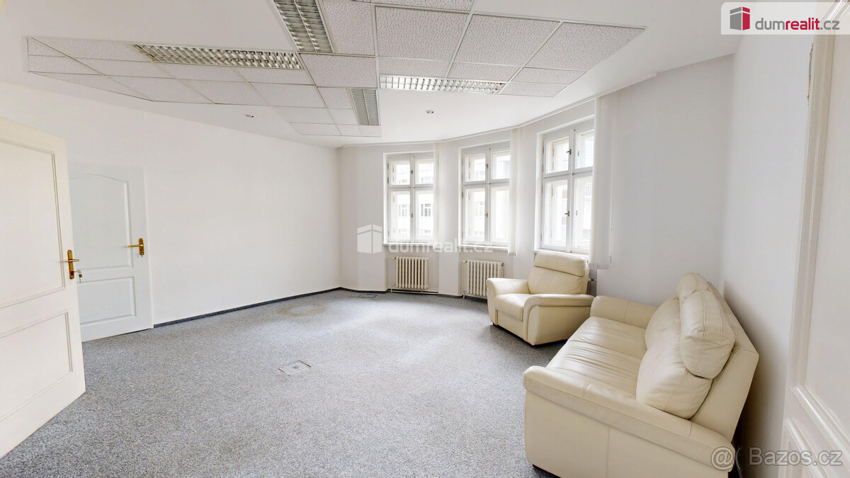 Pronájem, kancelář, 26m2, Ostrava, ul. Nádražní