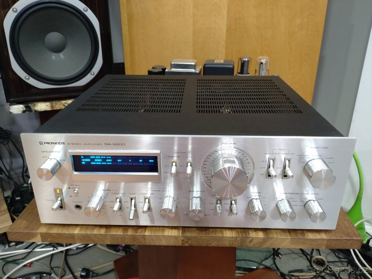 zesilovač Pioneer SA 9800