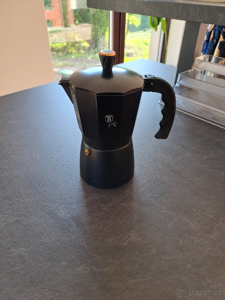 Moka konvička - 9 šálků