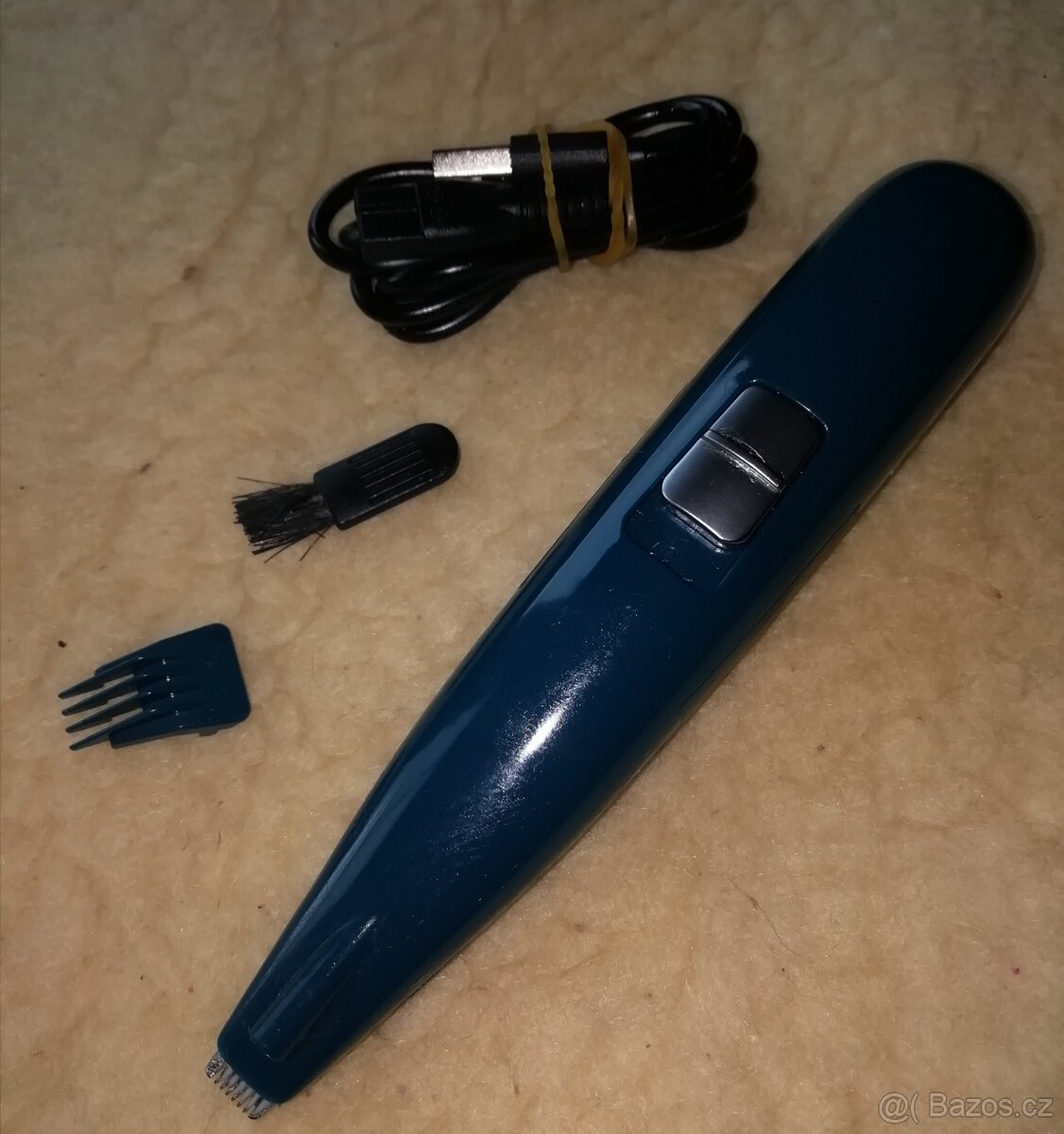 Stříhací strojek PET CLIPPER