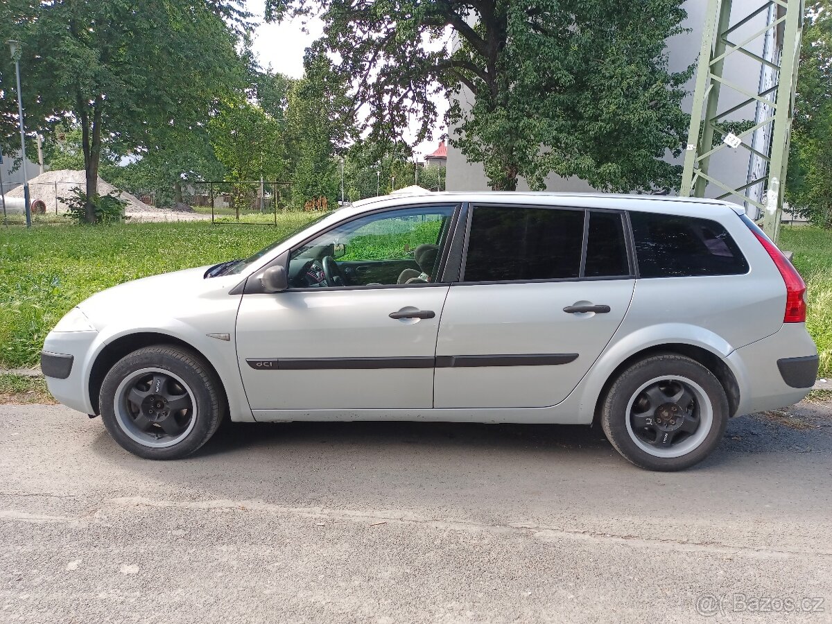 Renault Megane || 1,5 DCI 60 KW