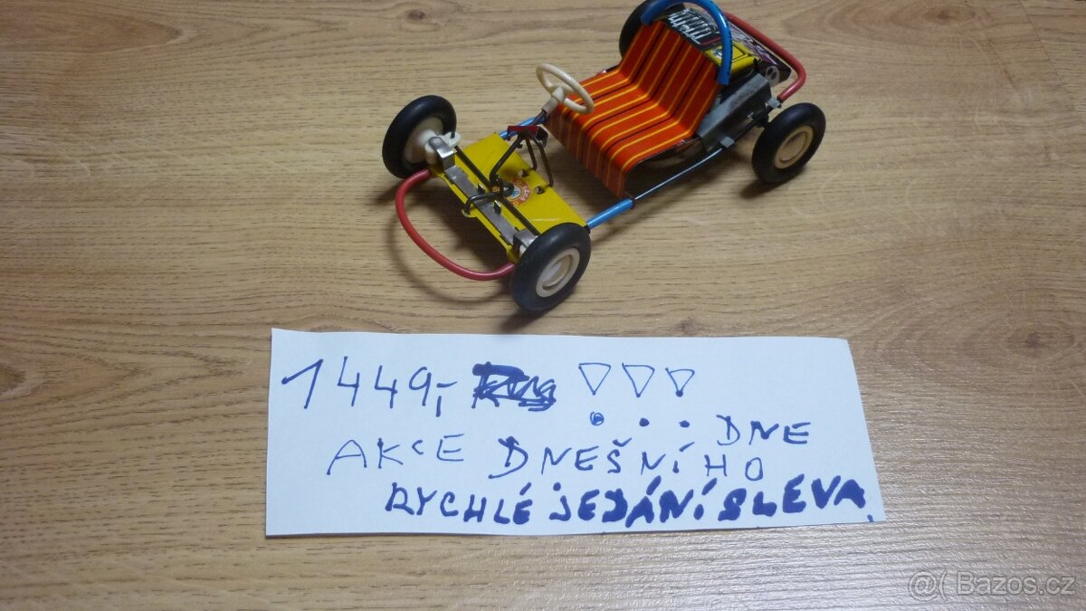 ITES Retro stará motokára POUZE OSOBNÍ PŘEVZETÍ