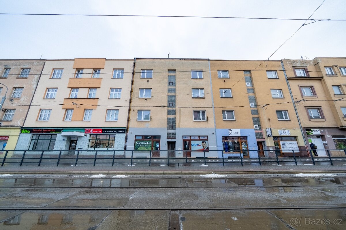 Spolubydlení pouze pro STUDENTY, 28. října