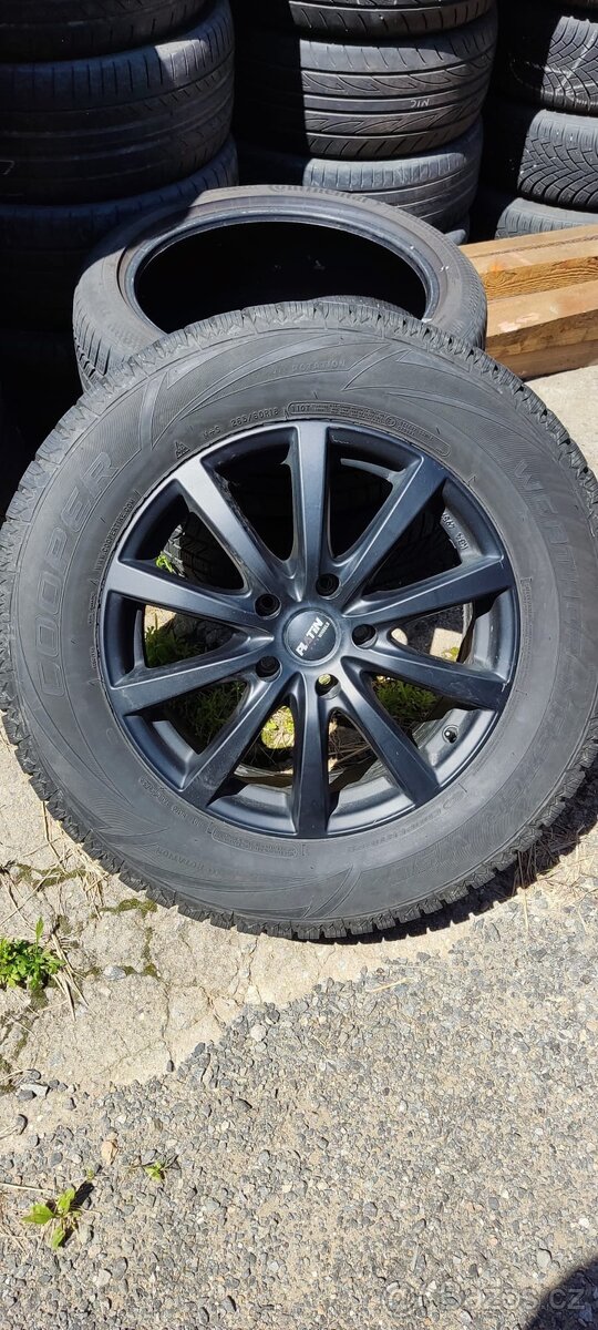 Alu kola + zimní pneu jeep grand cherokee