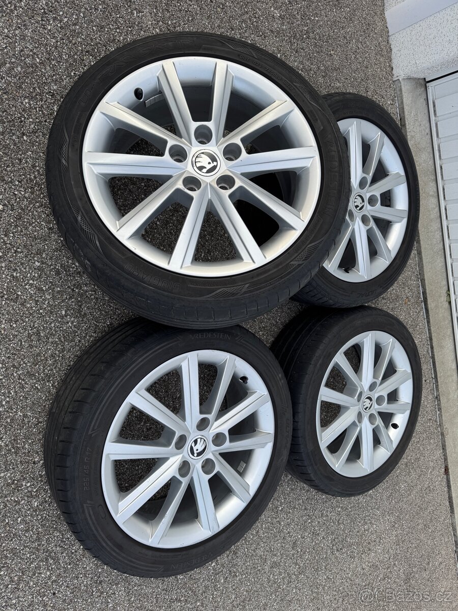 Alu kola Škoda Octavia 3 17“