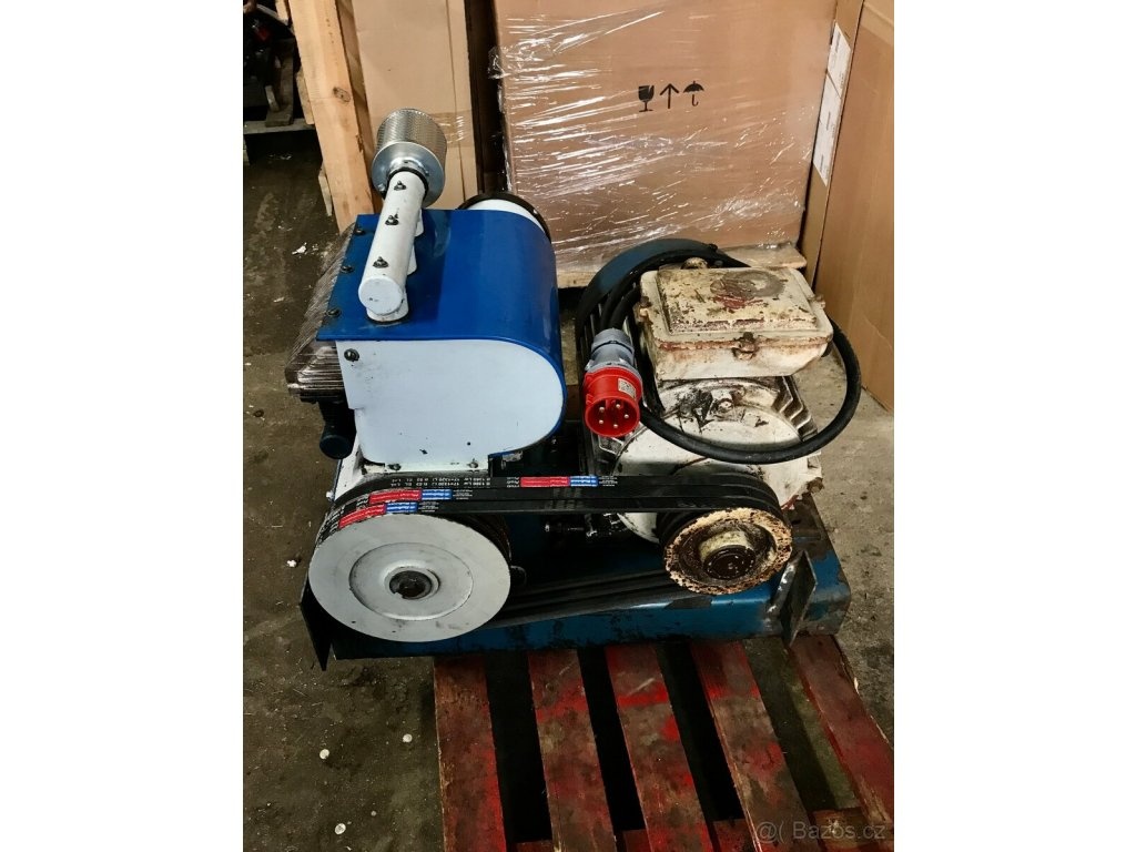 Kompresor Orlík tříválec 3JSK75 _ 15 kw - ZÁRUKA