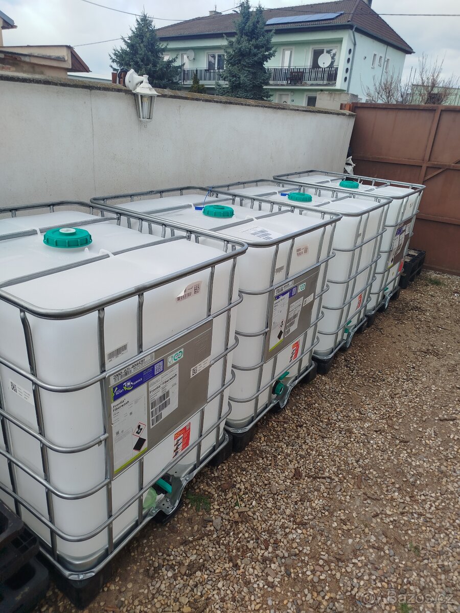 Ibc nádrže 1000l potravinářský