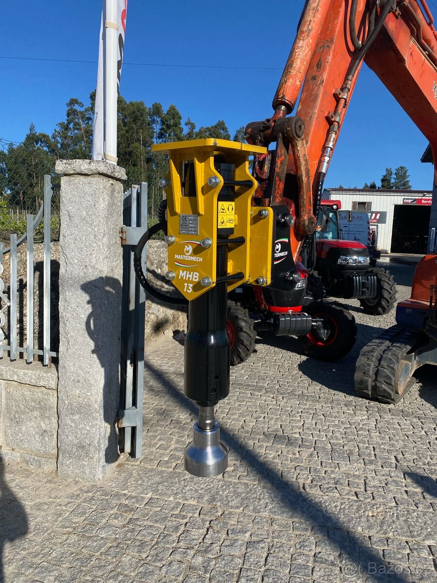 Hydraulické kladivo MHB13 / 200 kg