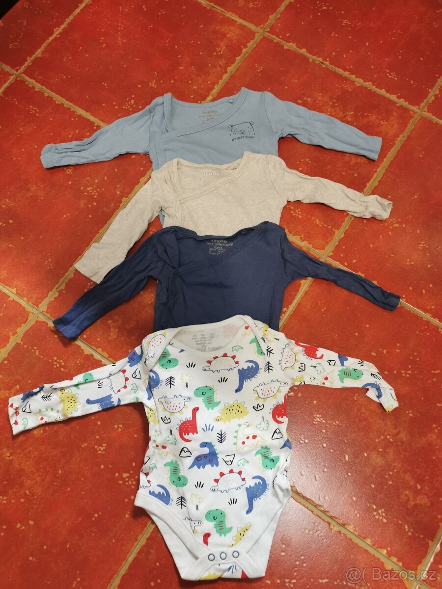 Kojenecké oblečení - trička, dupačky, polodupačky, svetříky