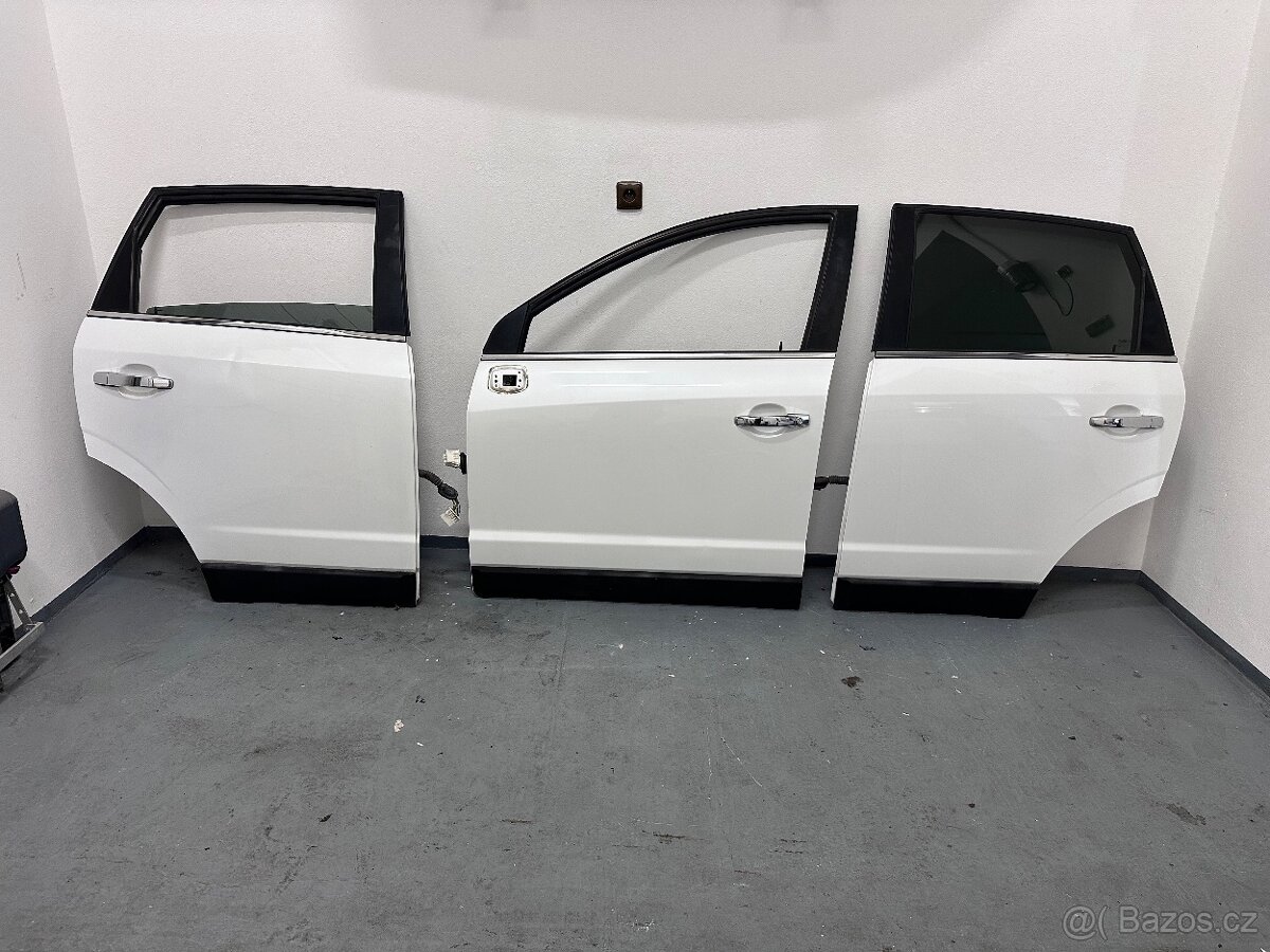 Opel Antara 2014 boční dveře