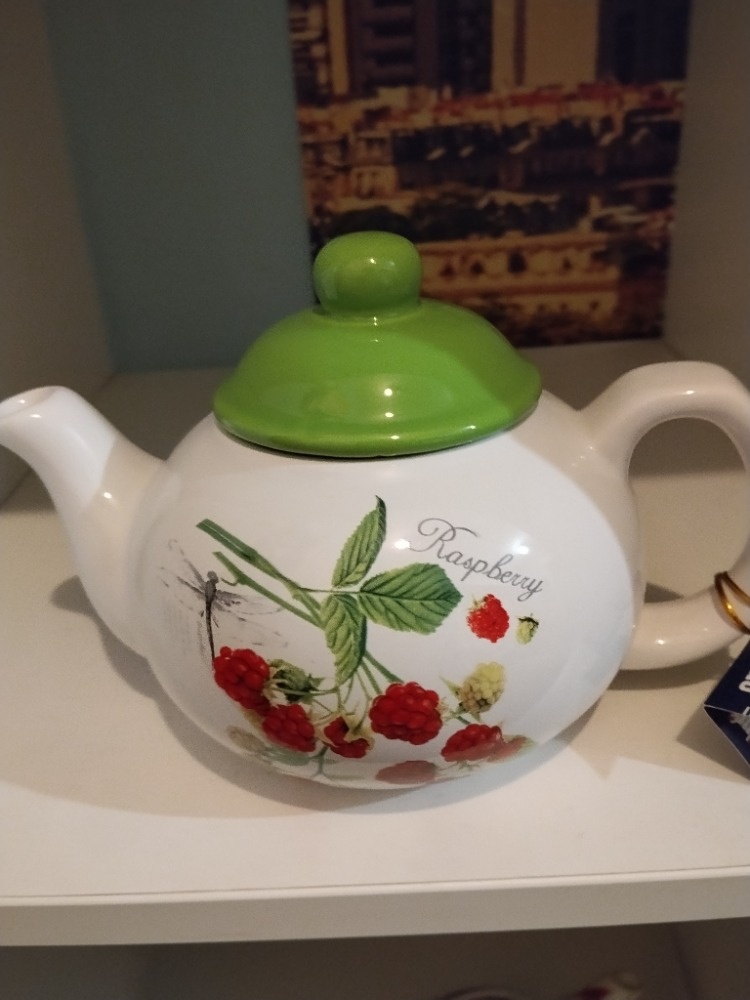 Konvička 600ml maliny