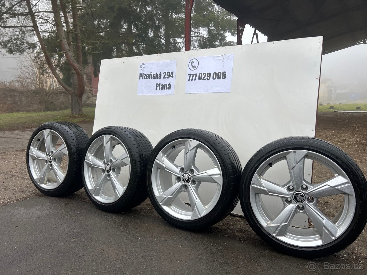 Sada originálních letních ALU kol Škoda |5x112; 225/40/18|