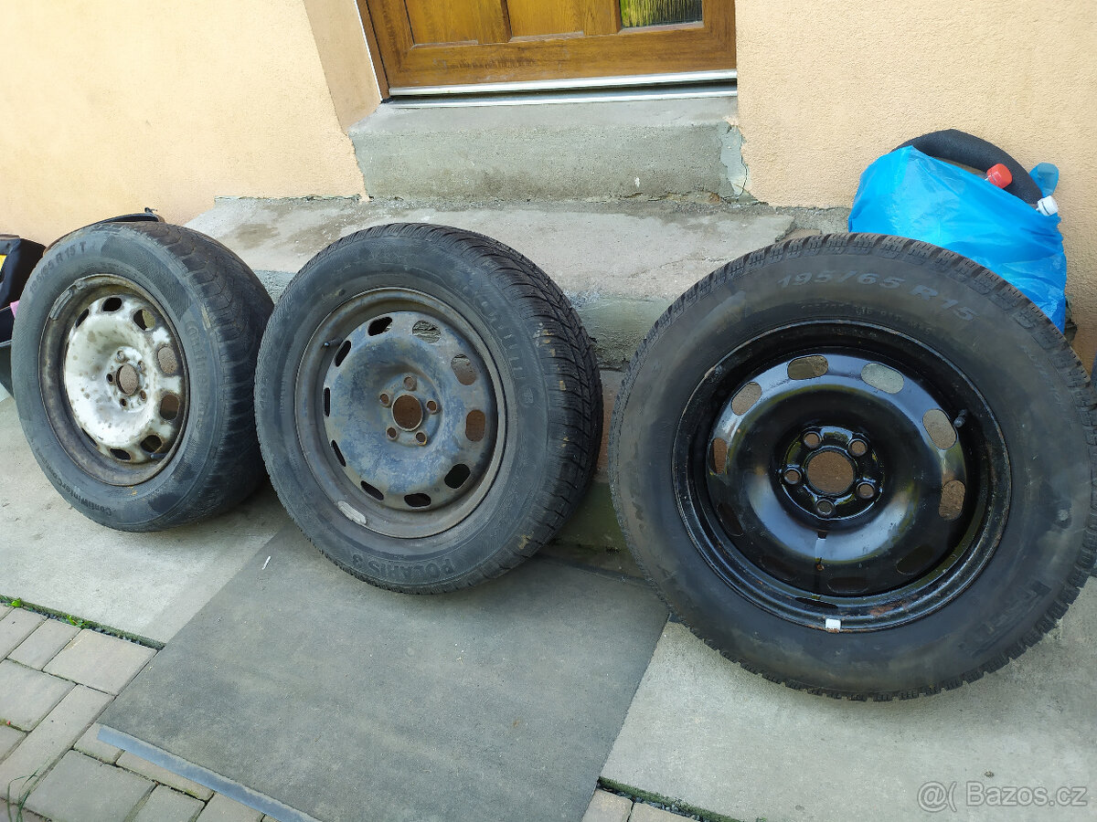 Rezervní kola 15" a 16"