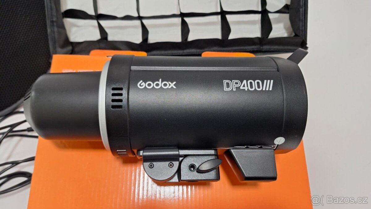 Godox DP400III a příslušenství
