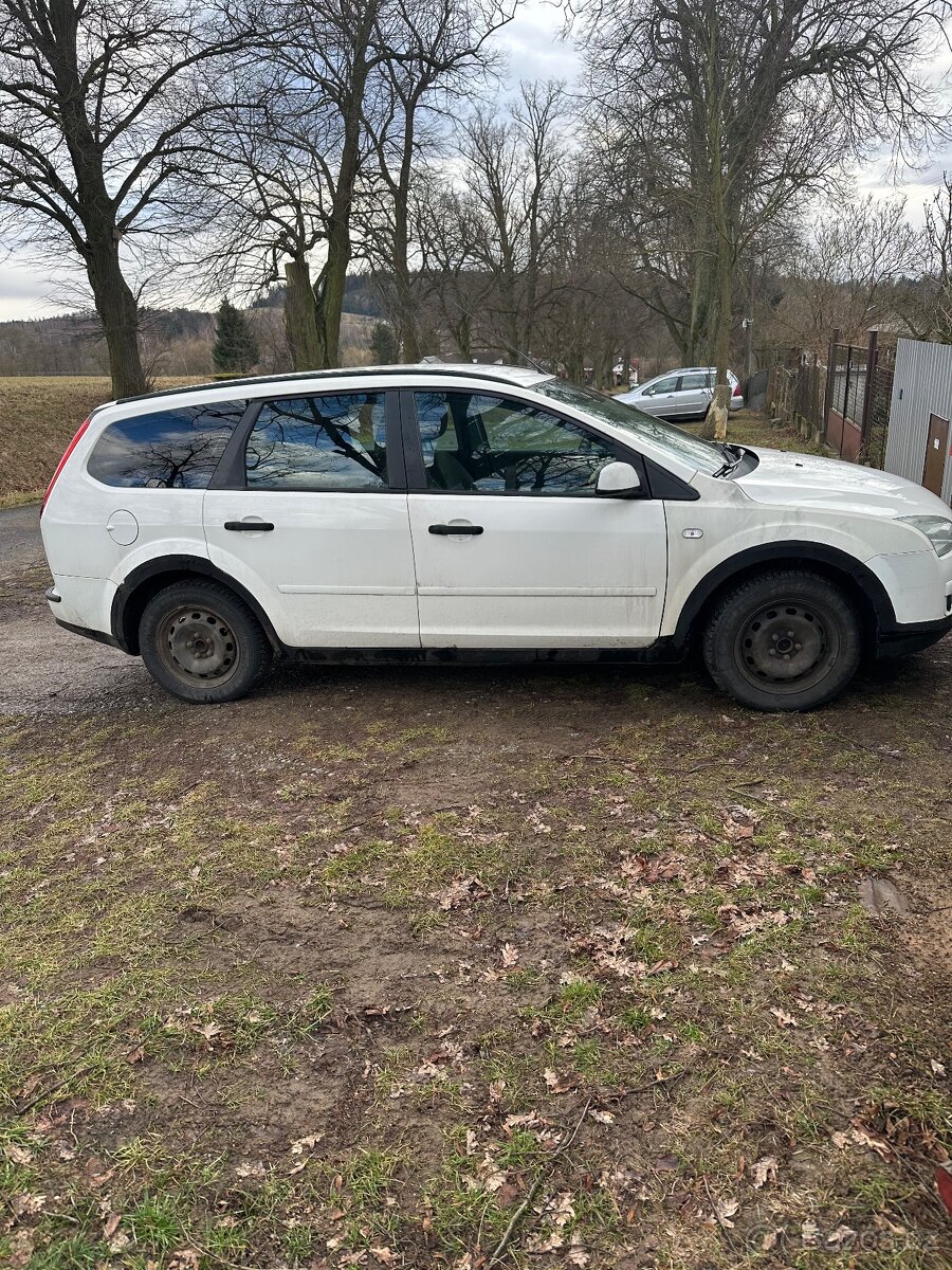 Prodám ford focus 1,6 66kw