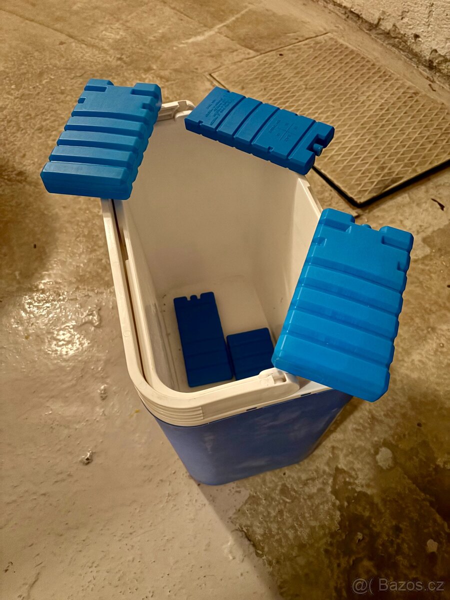 Chladící box a 5 vložek