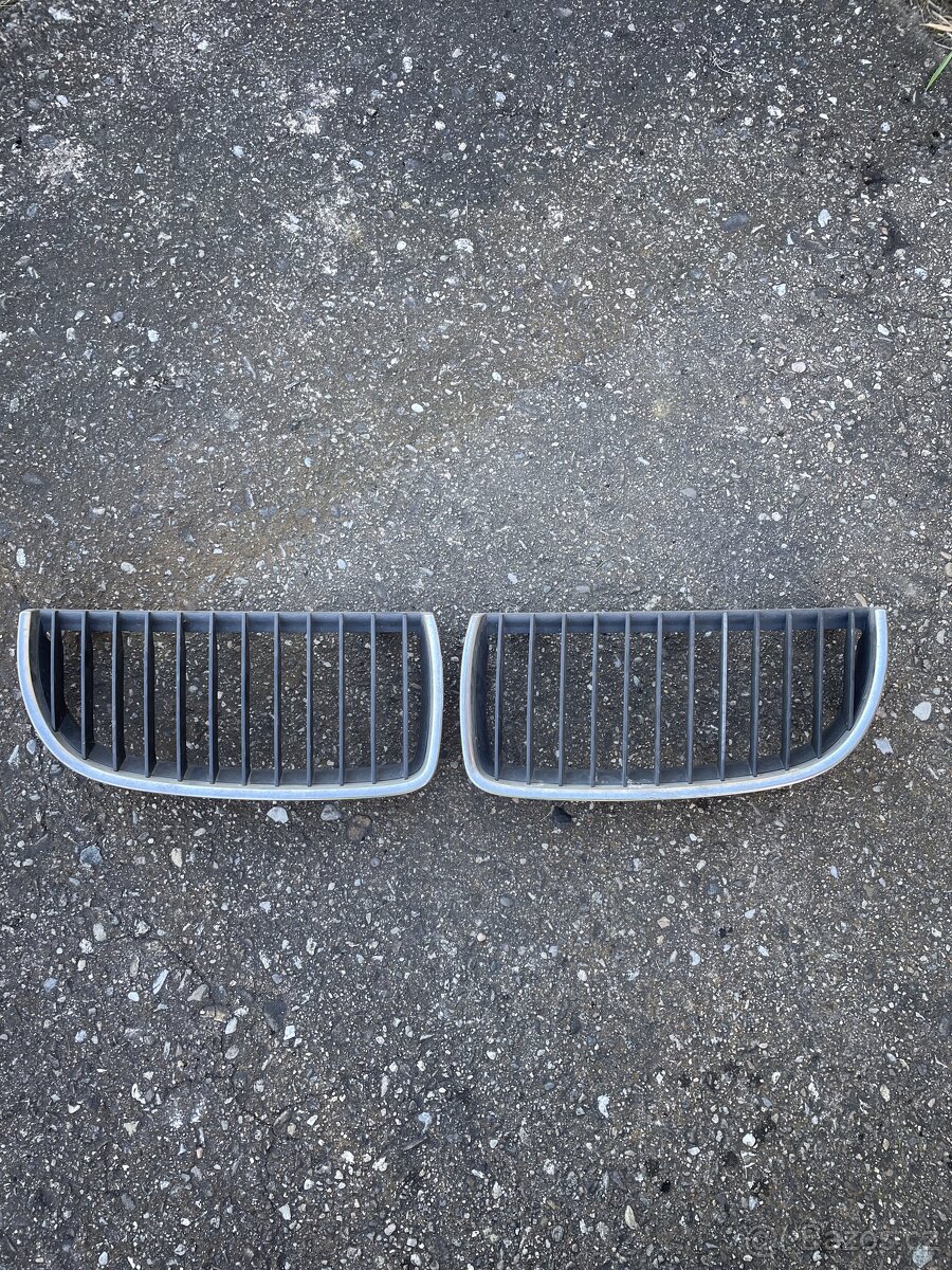 BMW E90/E91 ledvinky přední Originál
