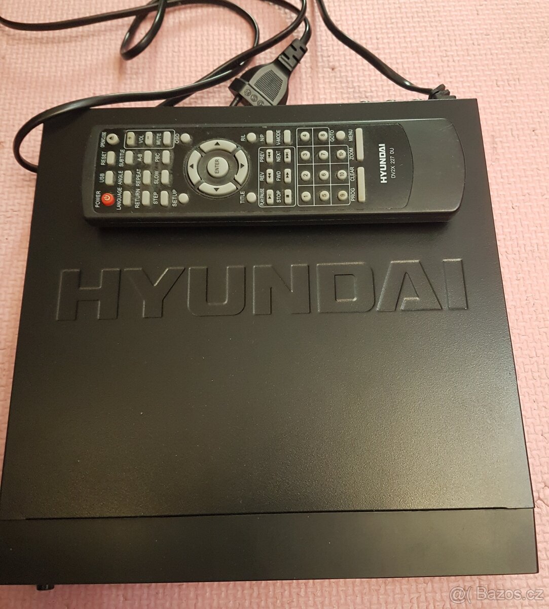 HYUNDAI DVD JPG MP3 přehrávač DV2X 227 DU