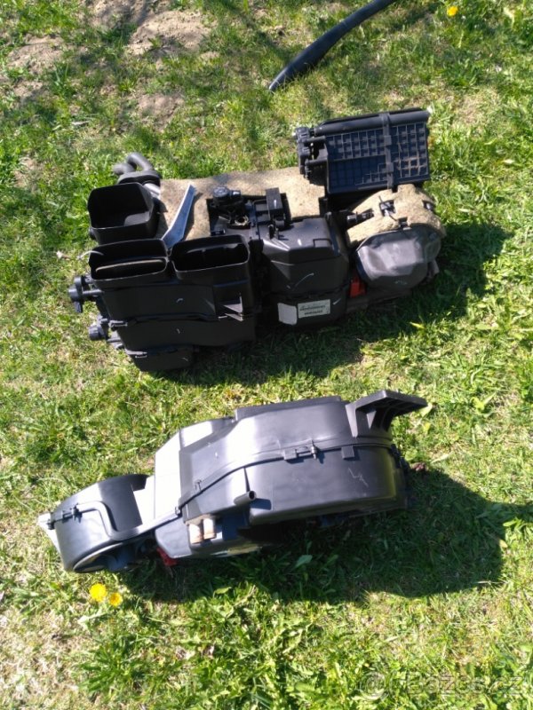 Prodam predni a zadni topeni ford galaxy 2000-2006