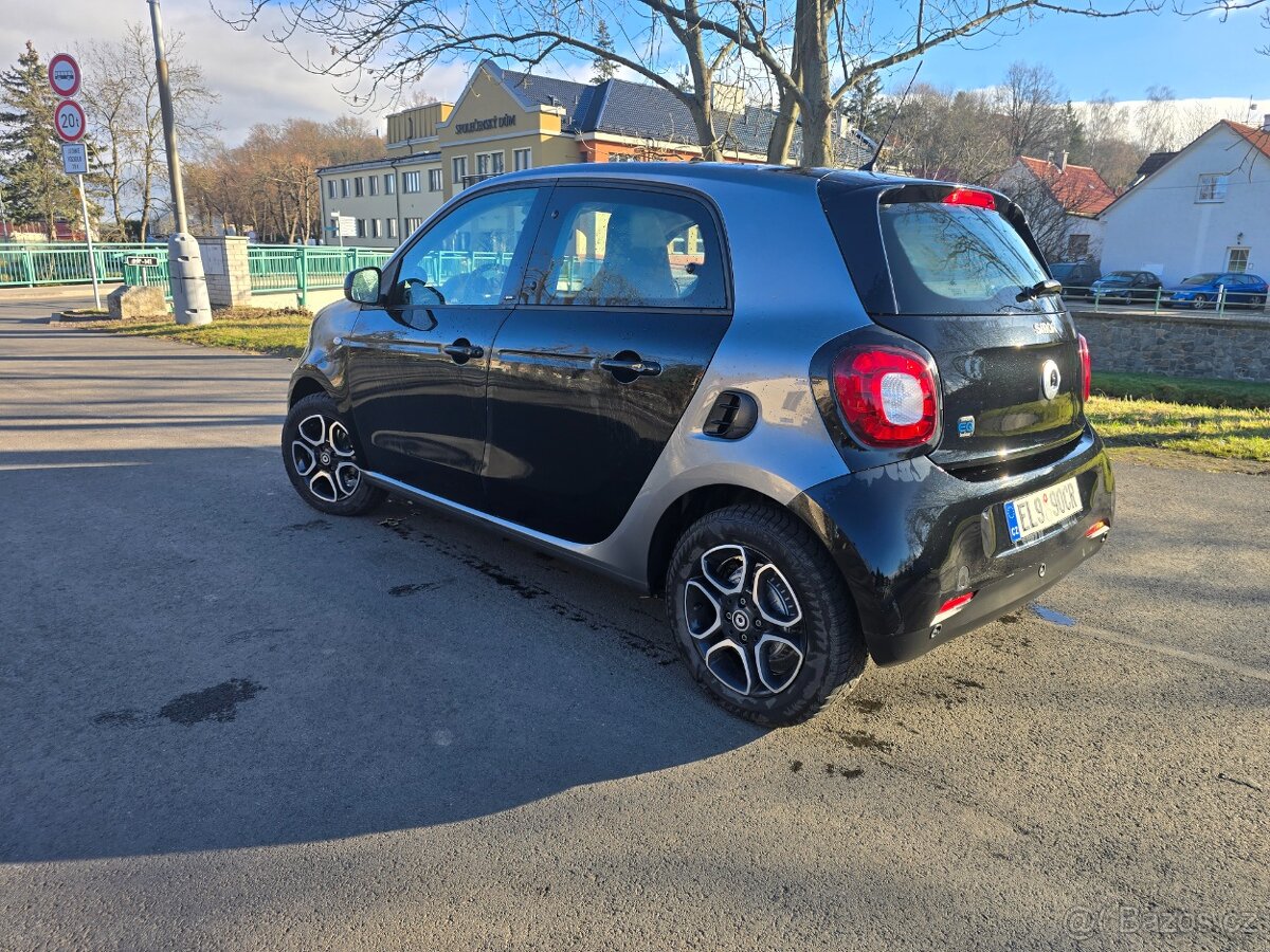 Smart Forfour EQ