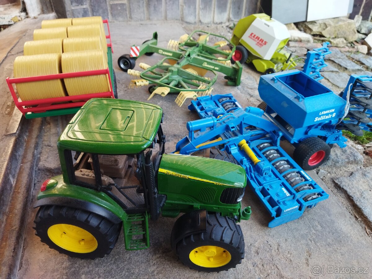 Bruder traktor, kombajn, nakladač + příslušenství