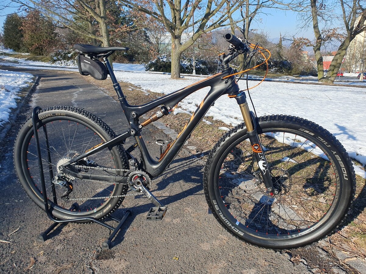 Celoodpružené kolo Scott Spark 940
