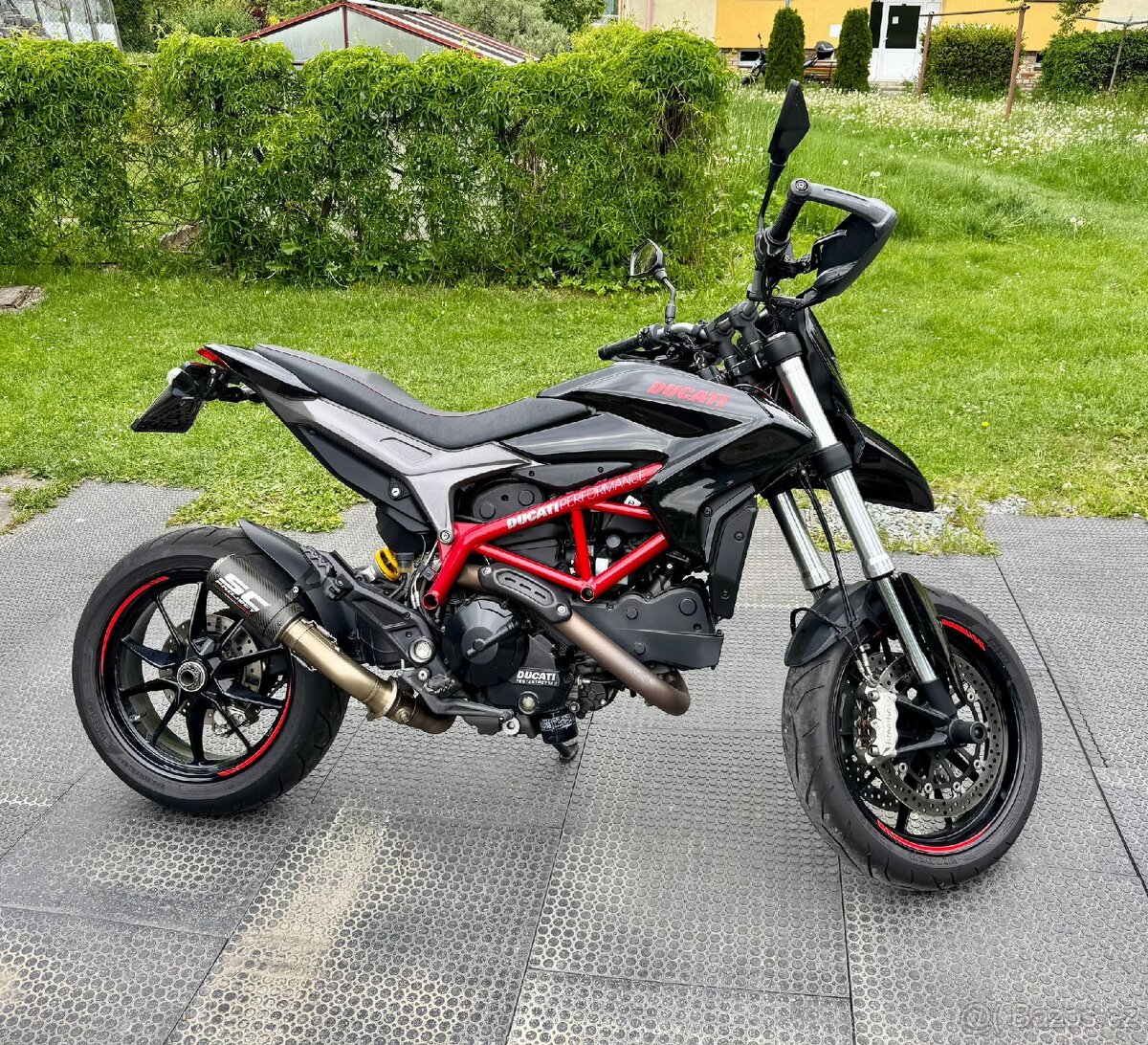 Ducati hypermotard