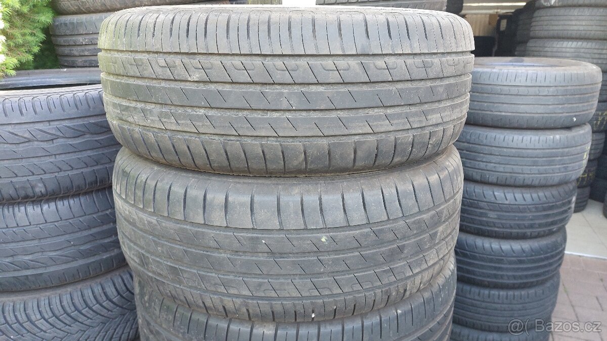 Pneu letní, 4 ks, rozměr 215/55/17, 94V, zn. GOODYEAR