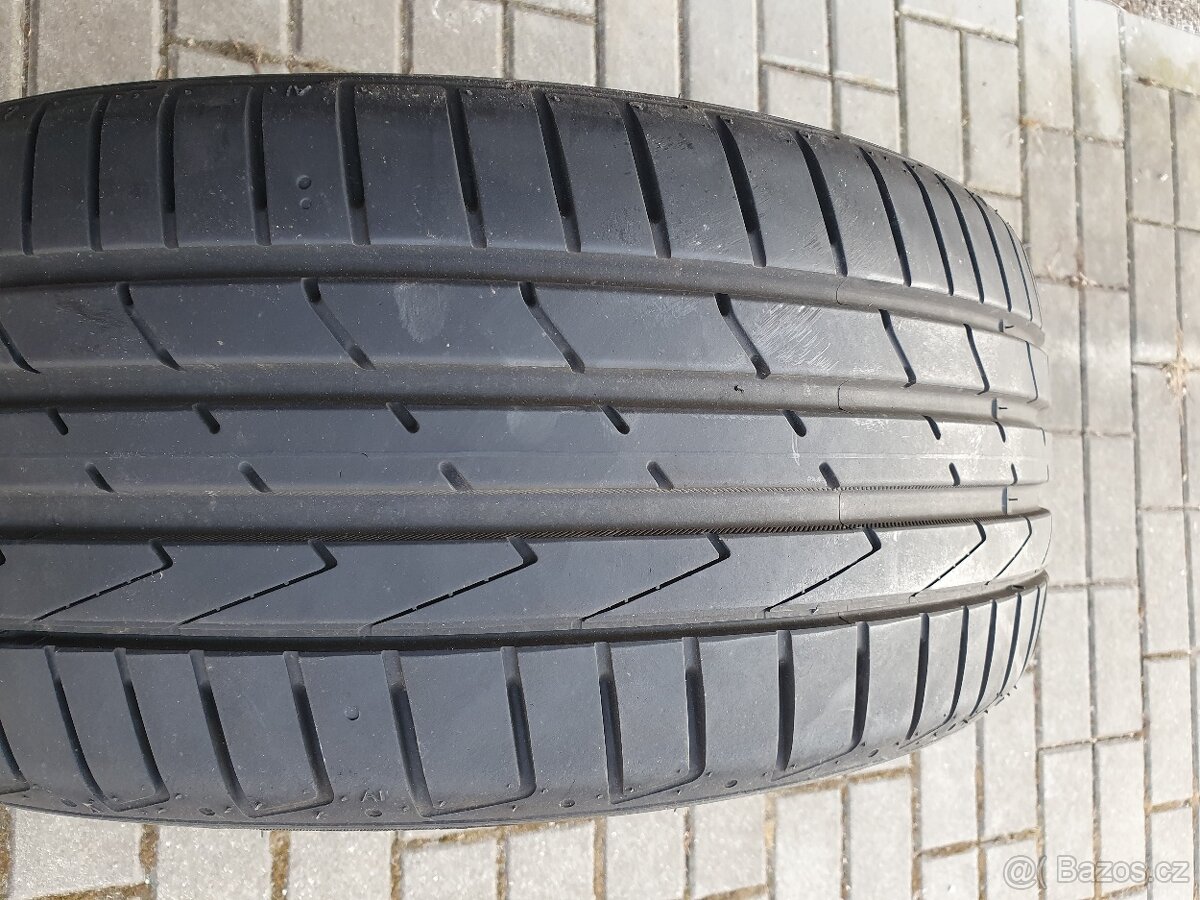 Hankook Ventus Evo2 225/45 r17