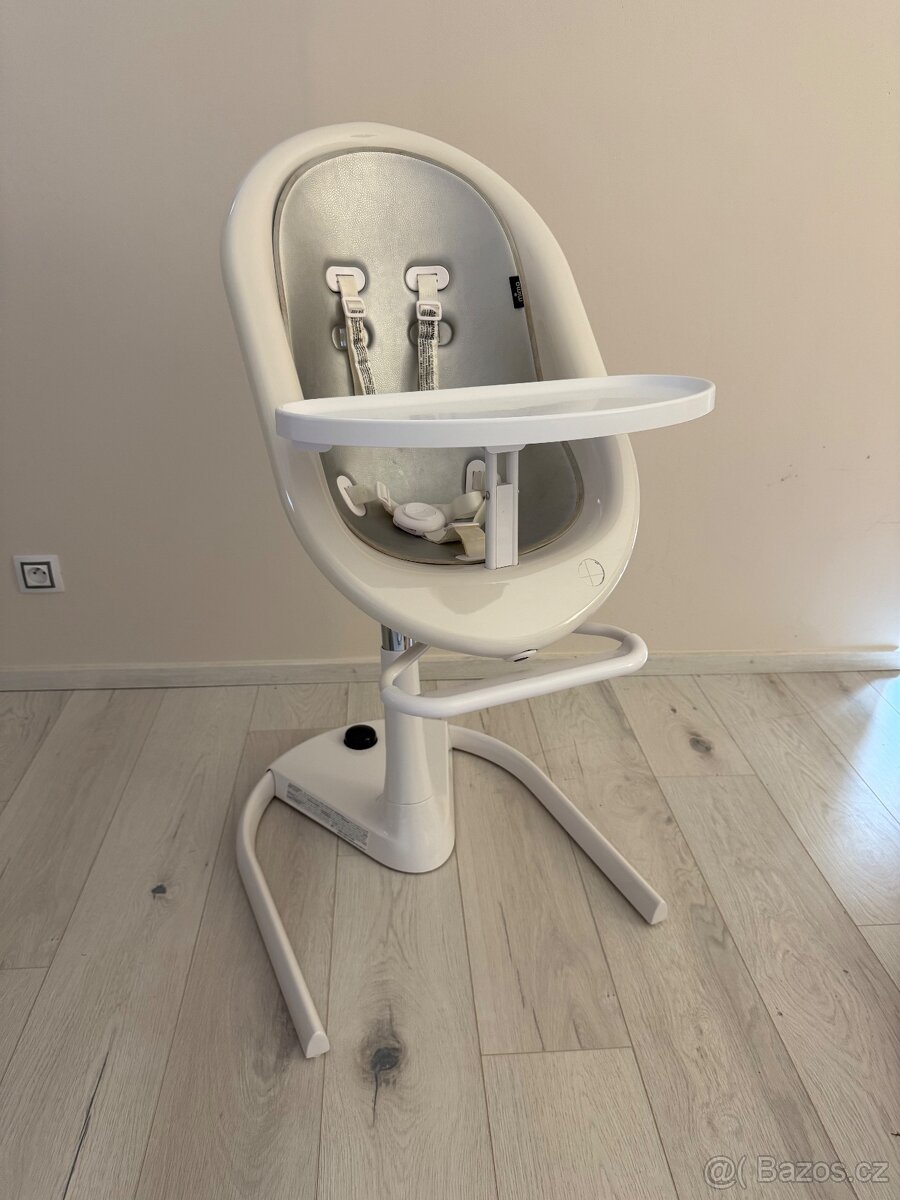 MIMA židlička Moon white