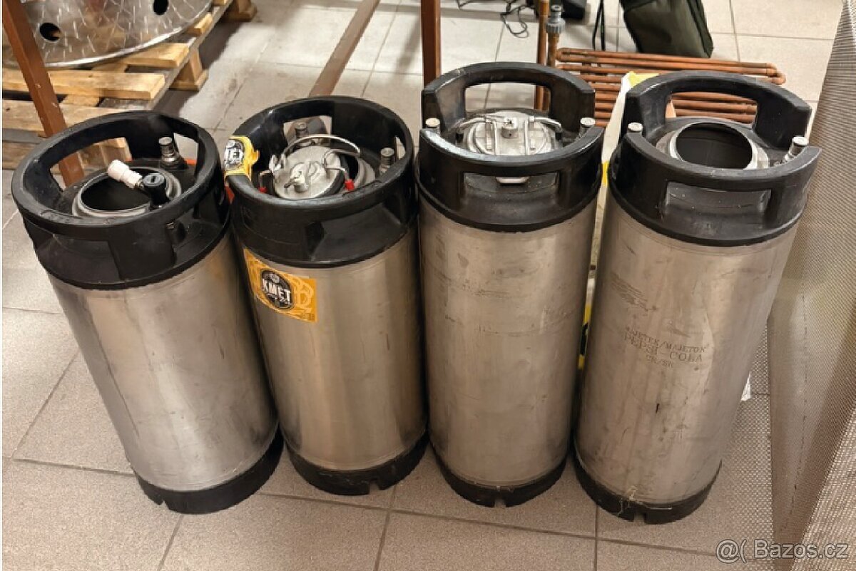 Kyvety nerezové 19L