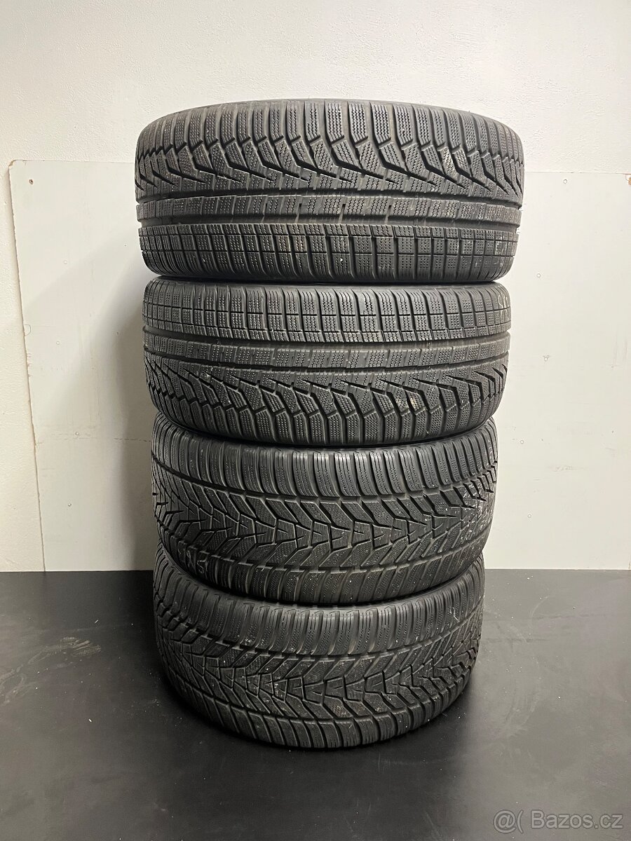 245/40 R20+275/35 R20 Zimní pneu 90%