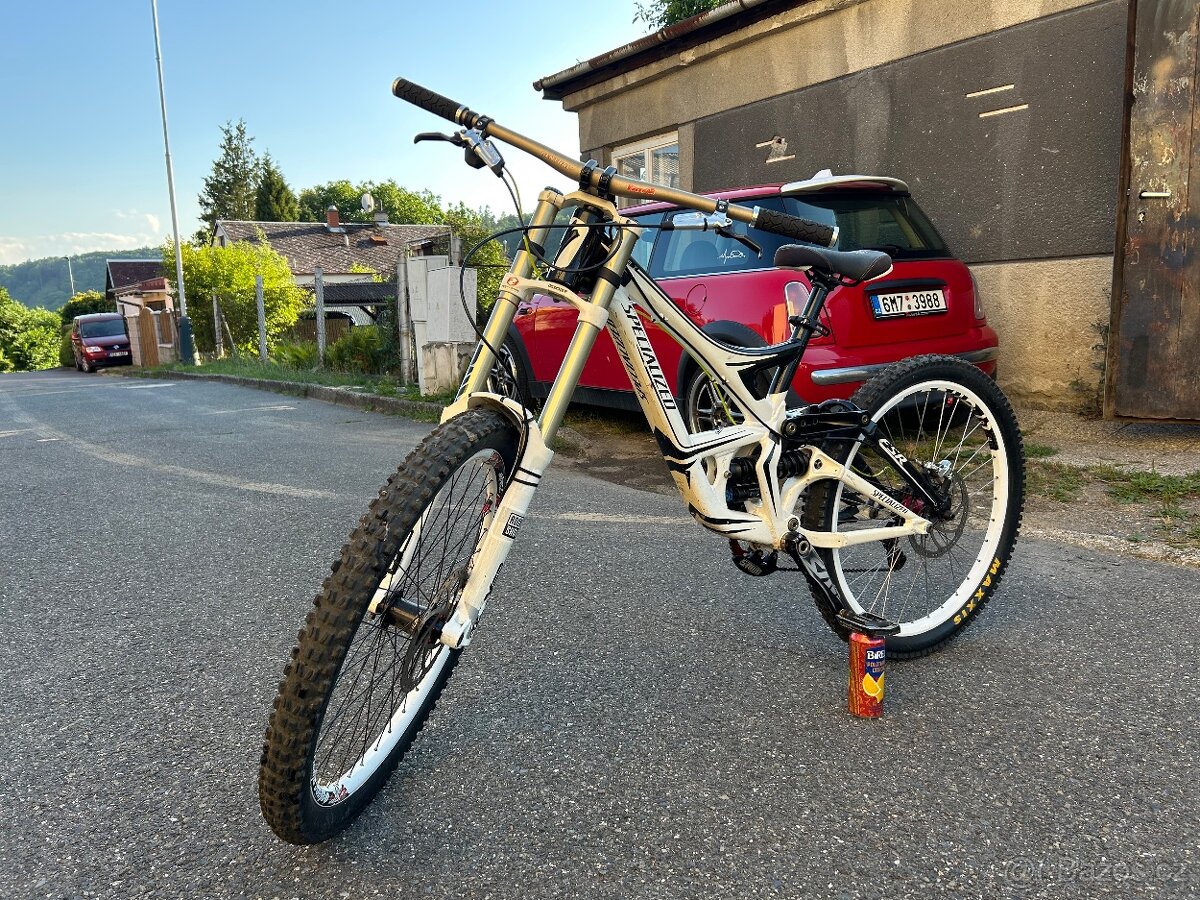 Sjezdové kolo specialized demo 8 I