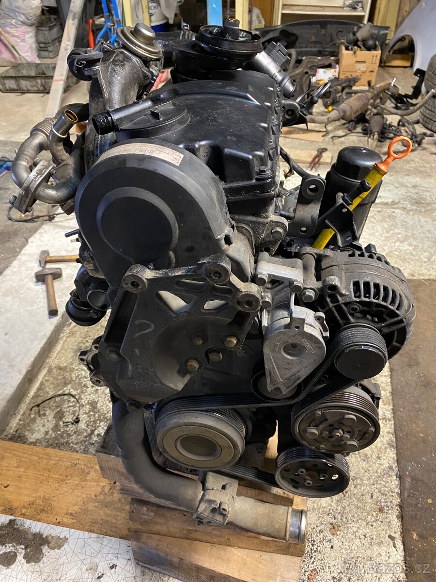 Motor Ford Galaxy 1.9 tdi +převodovka 6 ti kvalt