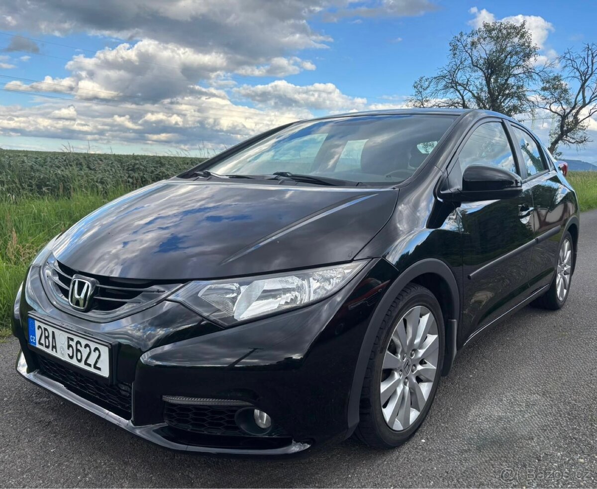 Honda Civic 2.2 i-DTEC r.v. 2013 110 kW 137tkm