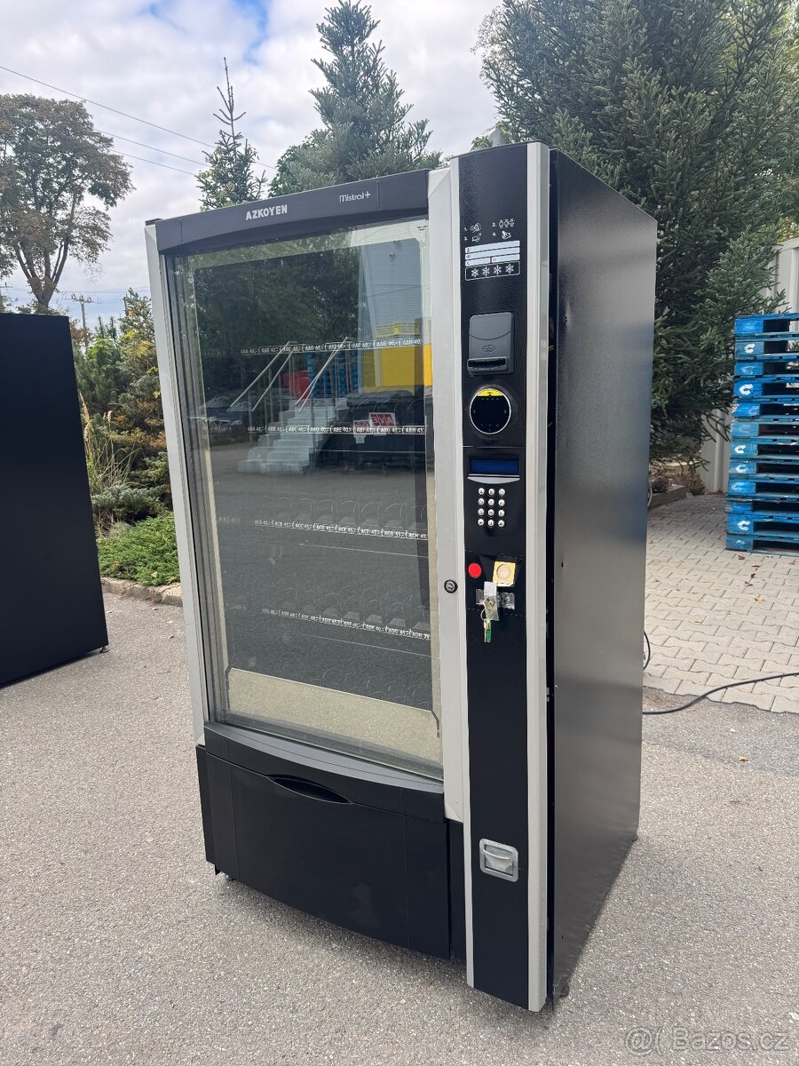 Nápojový automat Azkoyen Mistral H85+ s výtahem