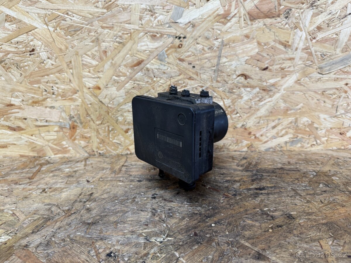 ŘÍDICÍ JEDNOTKA ABS 1K0614517AE