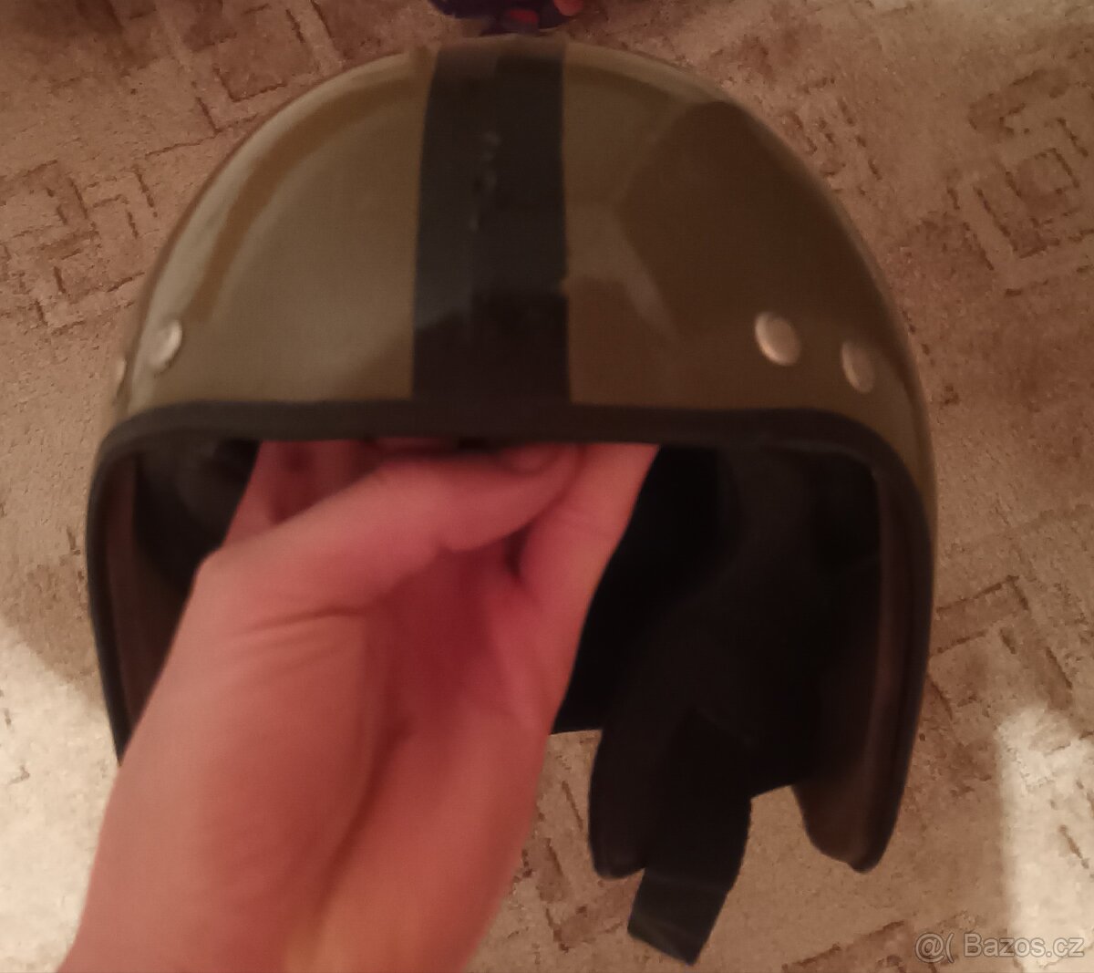 Vojenská helma cassida kokoska