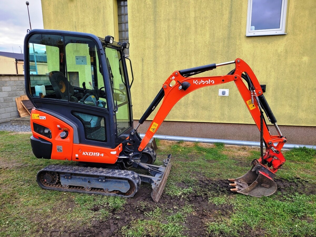 minirypadlo Kubota KX 019-4 + Powertilt