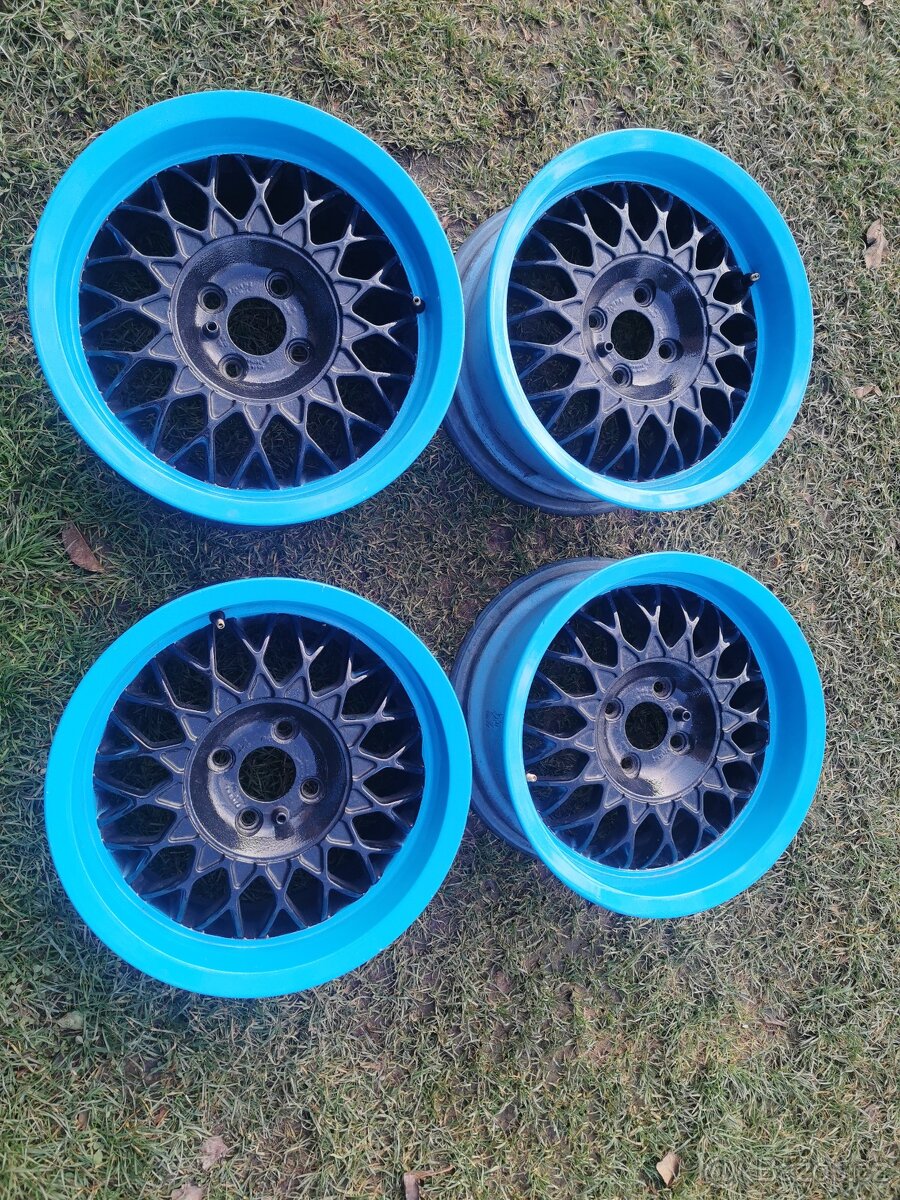 Prodám alu kola 4x100 R15