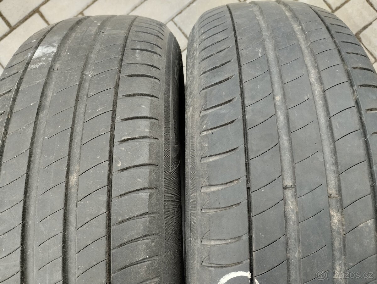 Michelin 215/65 R17 DOT1519