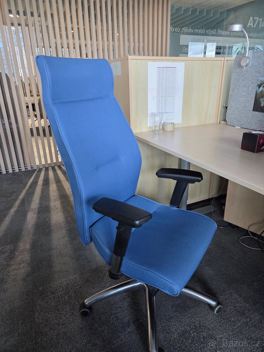 Kancelářská židle