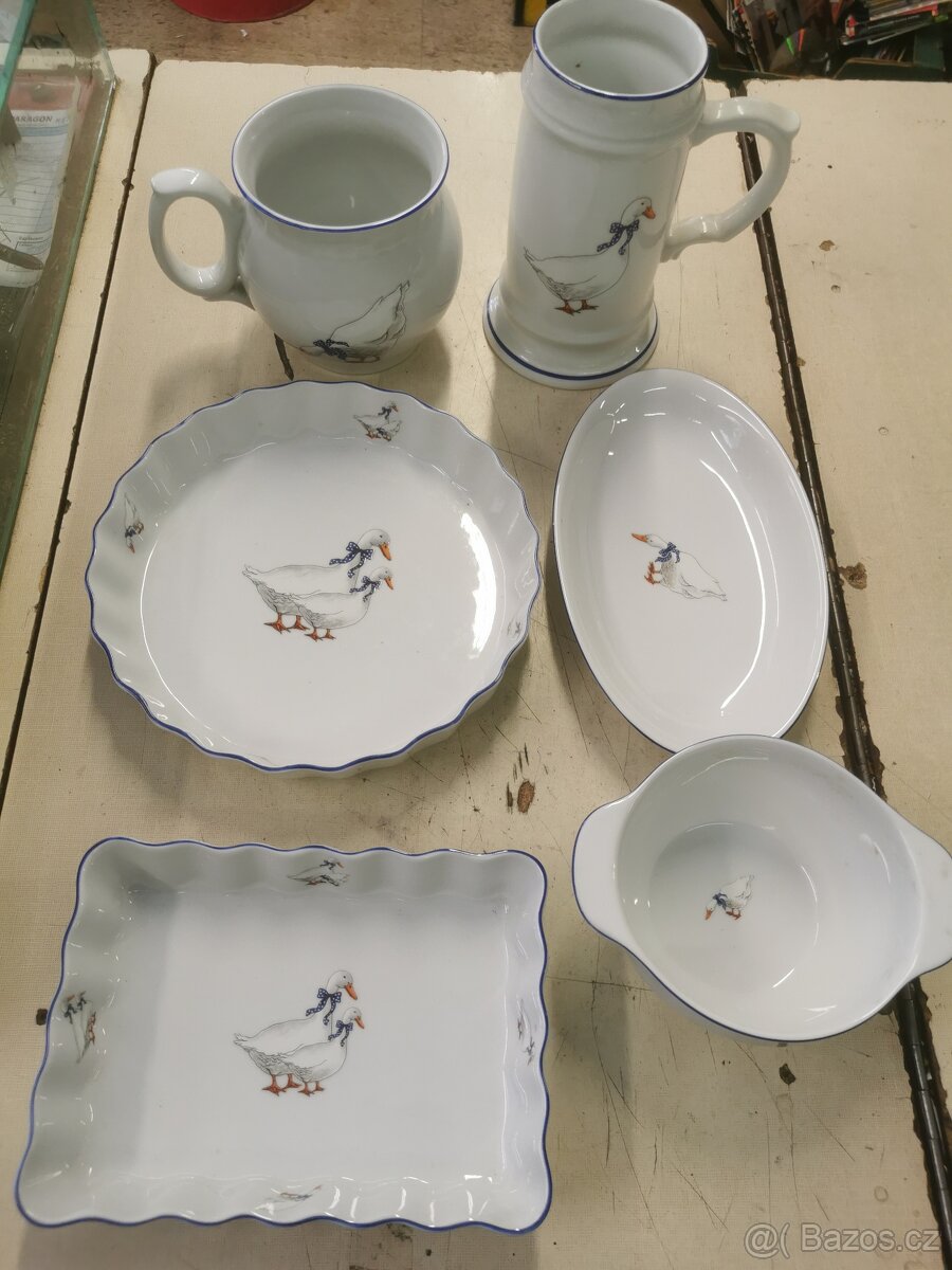 Český porcelán Thun. Husy