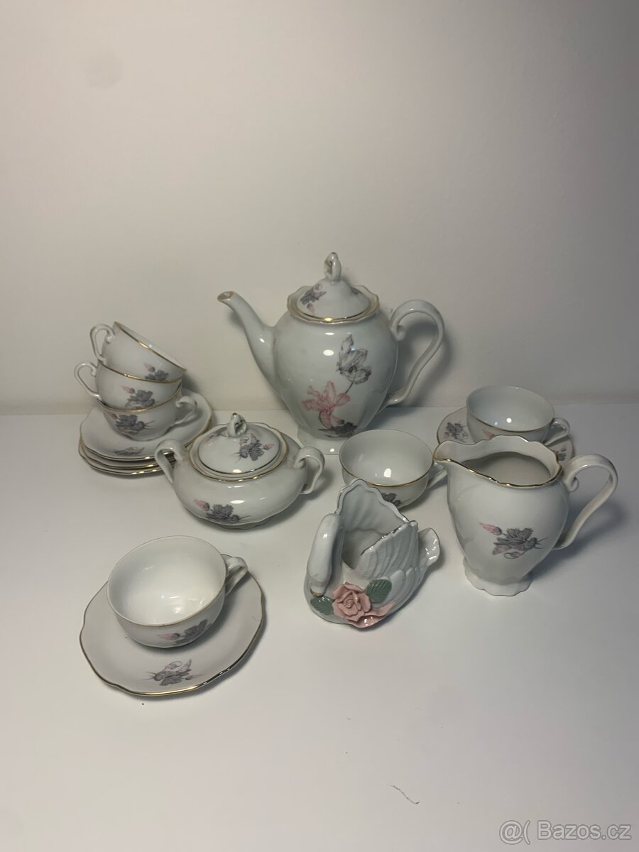 Velká porcelánová sada