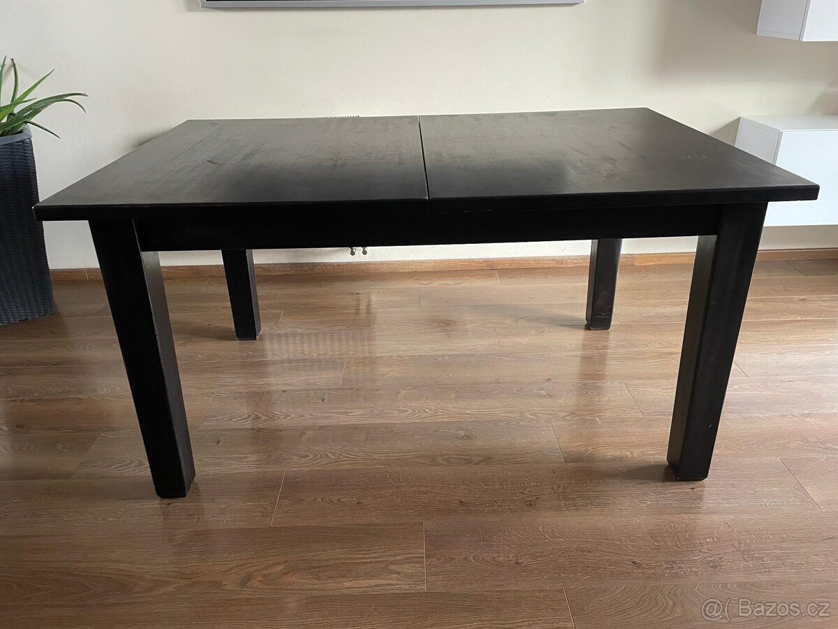 Jídelní stůl IKEA rozkládací